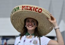 El Mundial, Mientras siga la euforia AMLO está blindado